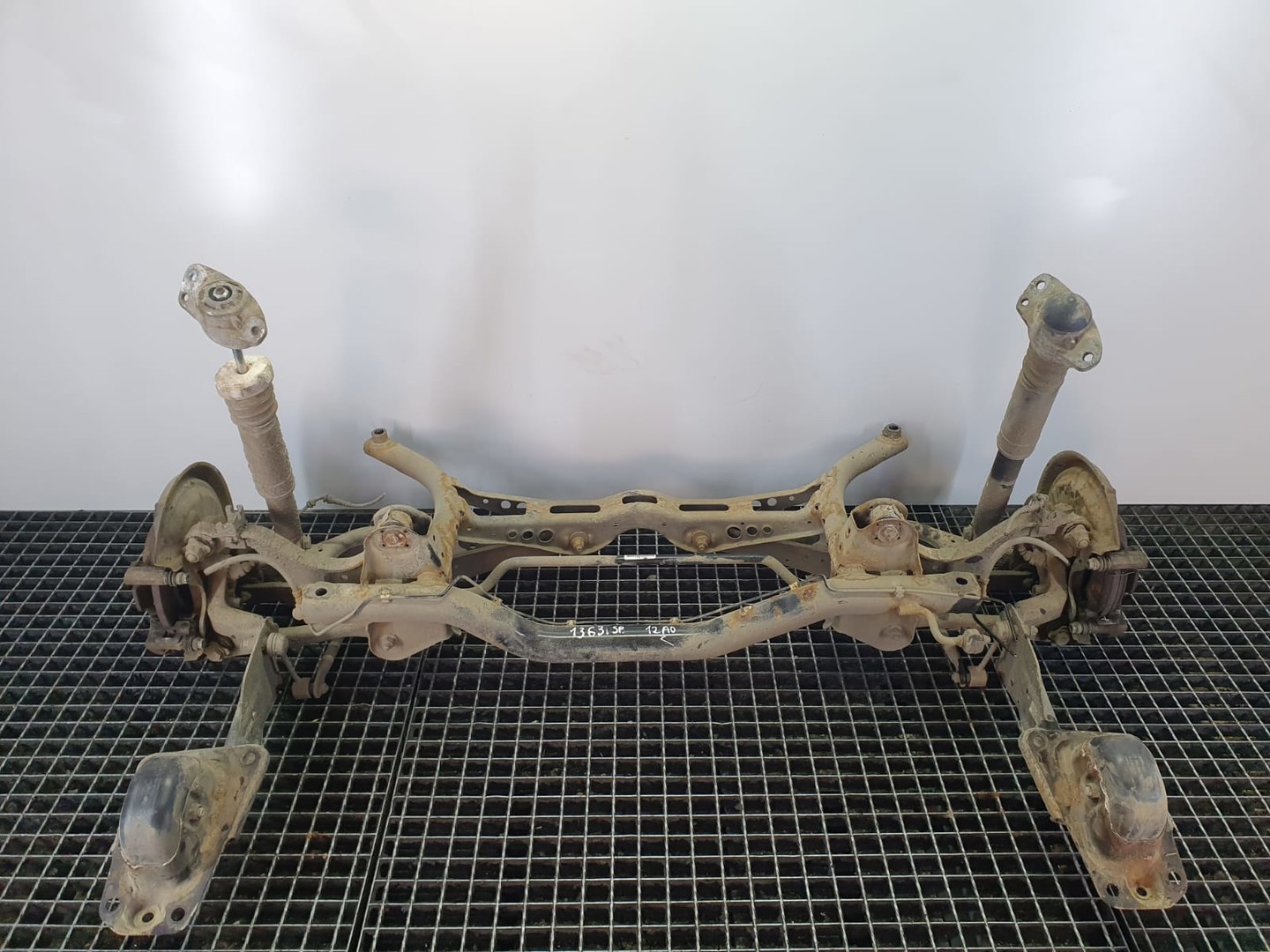 Punte spate 1k0500045pr Volkswagen Golf 5 (2003 - 2009)