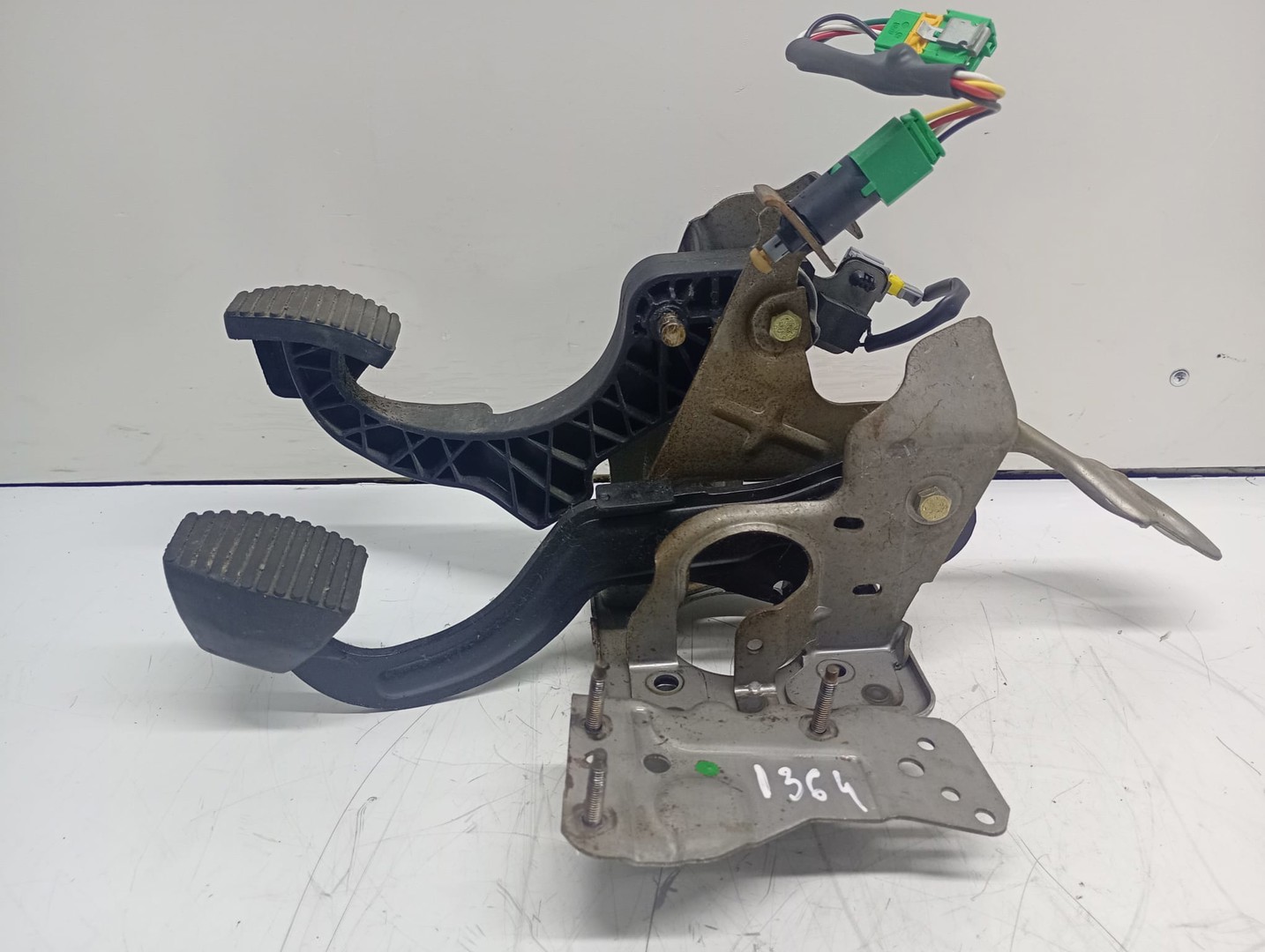 Pod pedalier Citroen C4 1 (2004 - 2008)