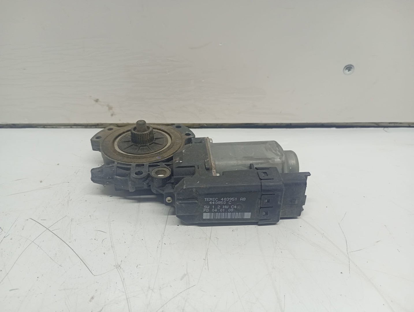 Motoras geam dreapta fata 440850C 403951AB Kia Ceed 1 (2007 - 2010)