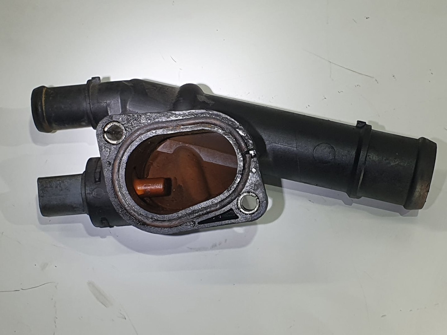 Flansa apa 03g121132b Volkswagen Golf 5 (2003 - 2009)