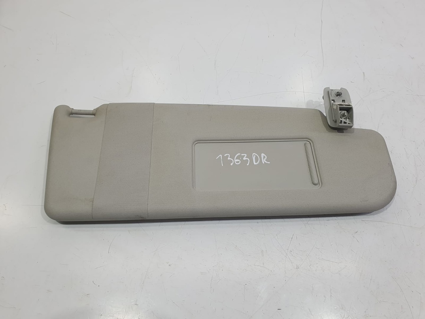 Parasolar dreapta 1k0857552h Volkswagen Golf 5 (2003 - 2009)
