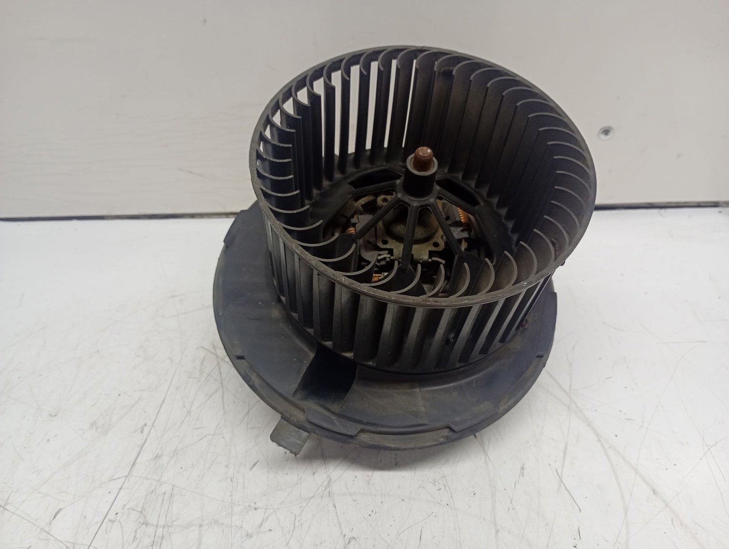 Motoras aeroterma 1K1819015 Volkswagen Golf 5 (2003 - 2009)