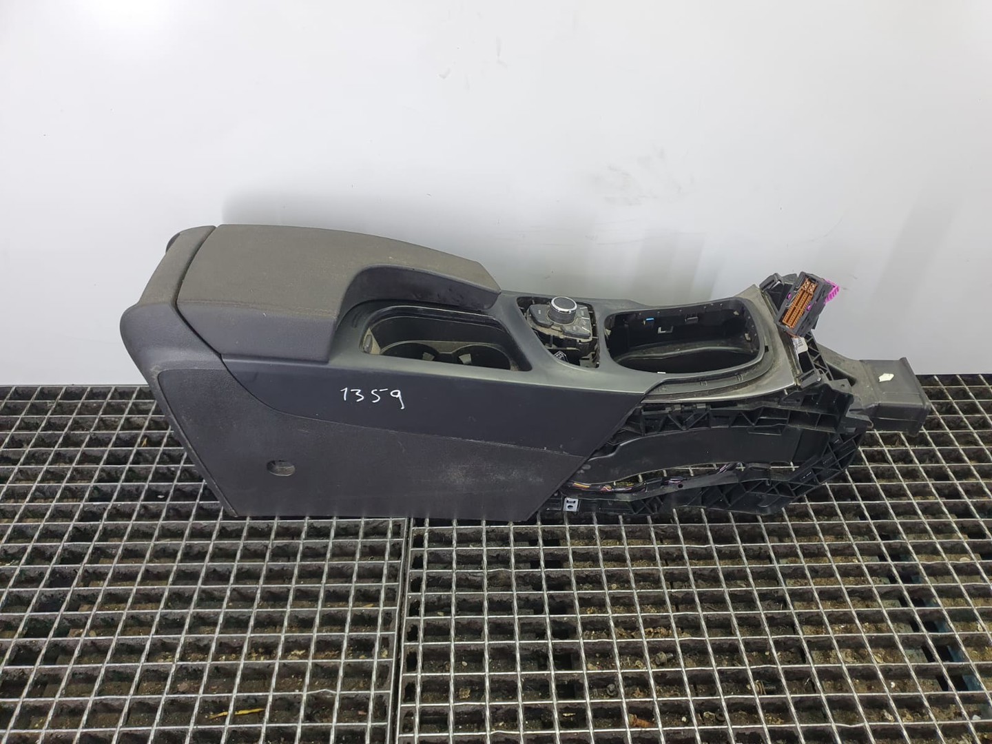 Consola centrala Opel Insignia A (2008 - 2014)
