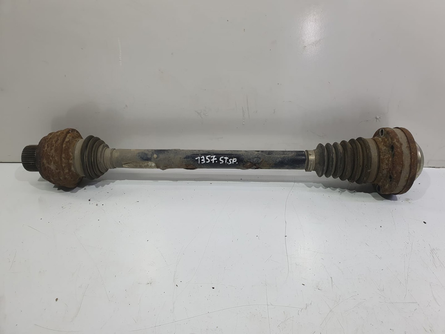 Planetara stanga spate 8r0501203d Audi A6 4G/C7 (2010 - 2014)