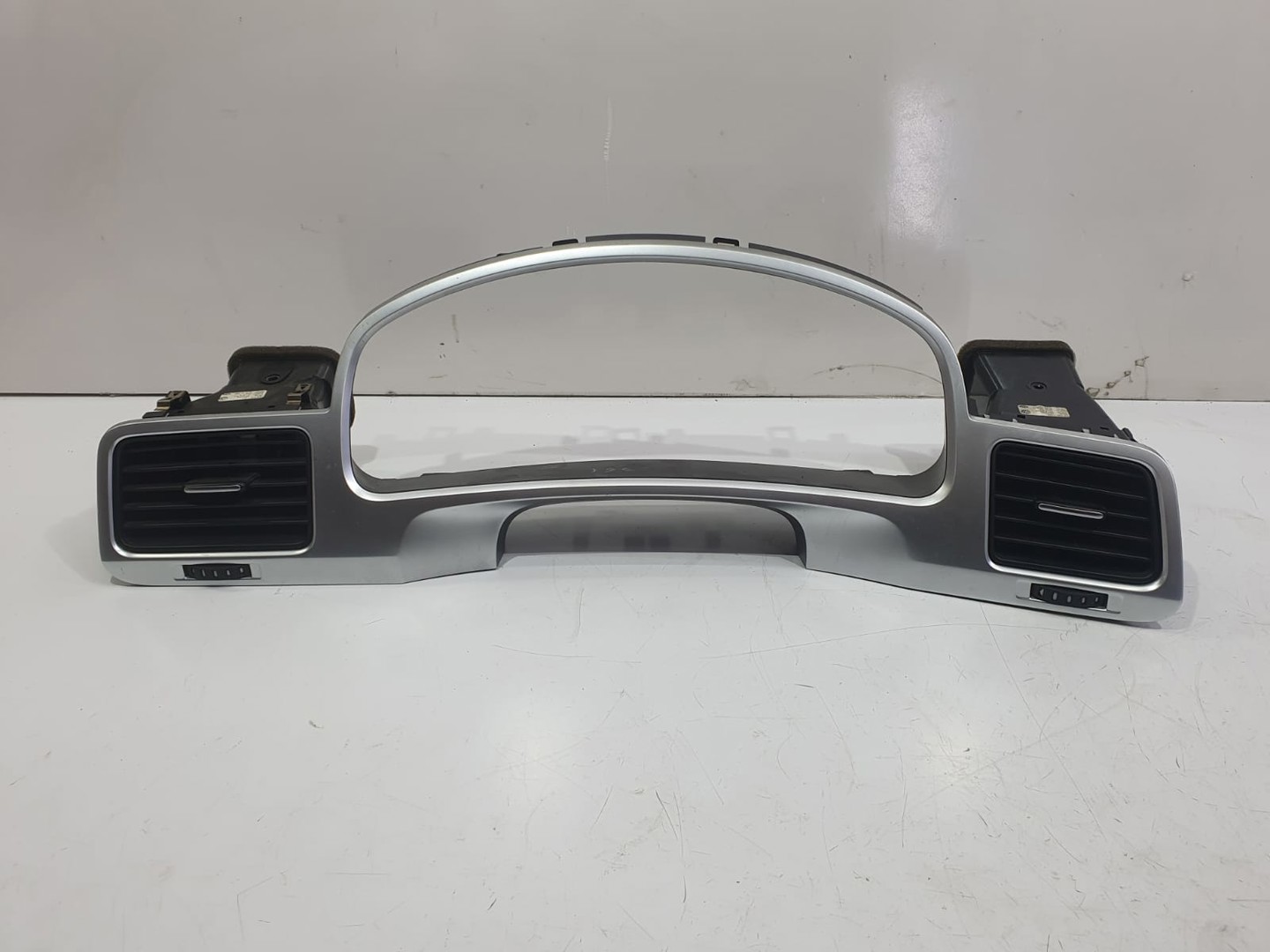 Rama centrala bord 7p1858349 Volkswagen Touareg 2 (7P) (2010 - 2014)