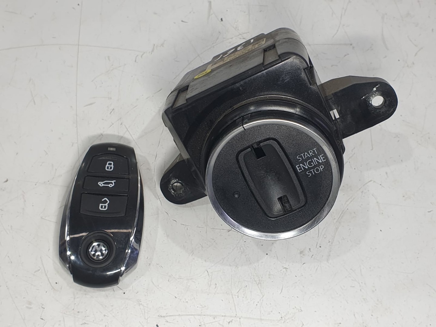 Contact cu cheie 7p6905843 Volkswagen Touareg 2 (7P) (2010 - 2014)