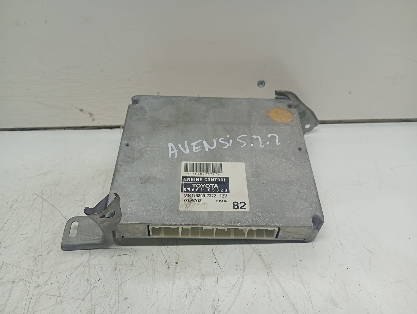 Calculator motor ECU 89661-05820 Toyota Avensis 2 T25 (2002 - 2006)