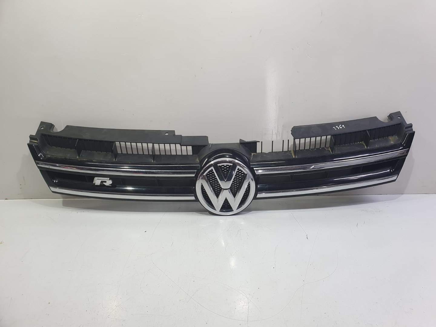 Grila bara fata 7p6853651 Volkswagen Touareg 2 (7P) (2010 - 2014)