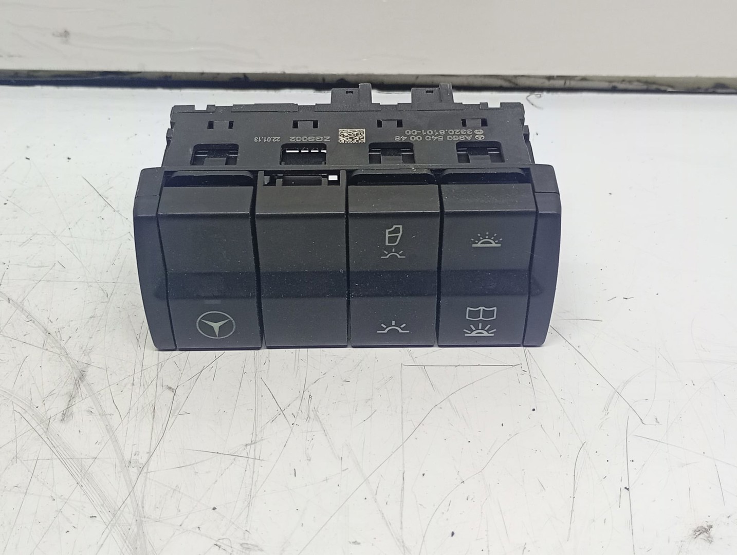 Panou butoane A9605400046 3320810100 Mercedes Benz Actros MP4 1 (2011 - 2019)