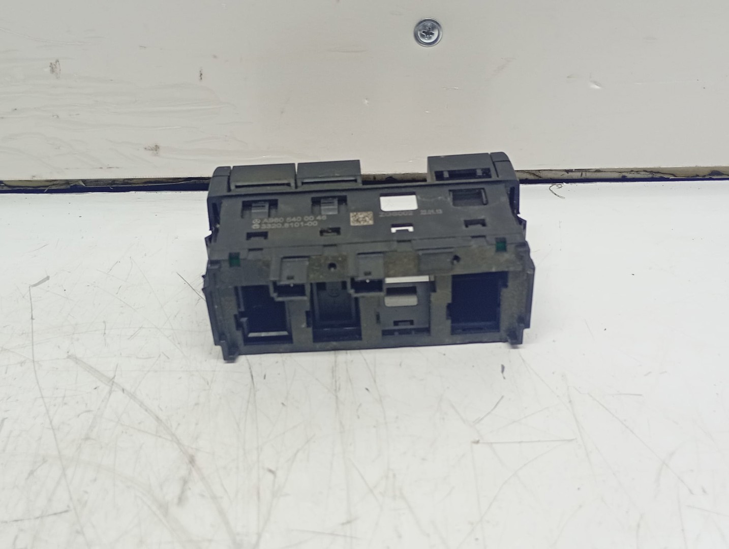 Panou butoane 3320810100 A98054000 Mercedes Benz Actros MP4 1 (2011 - 2019)