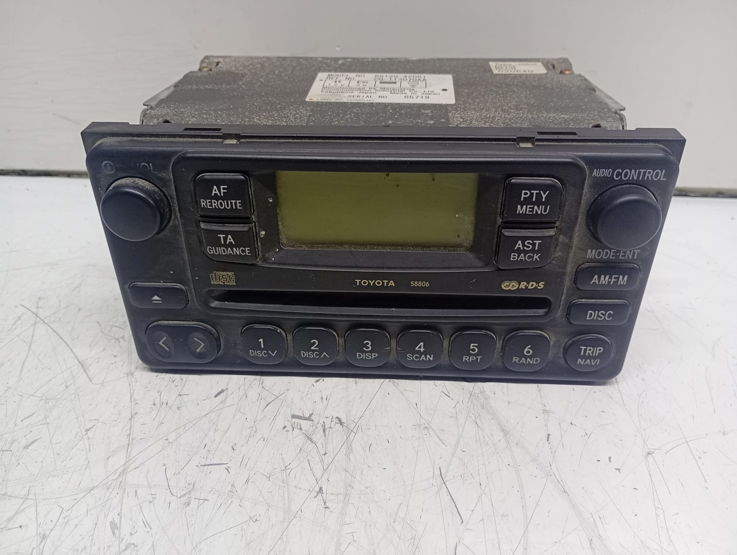 Radio cd 86120-42061 Toyota RAV4 2 (2000 - 2003)