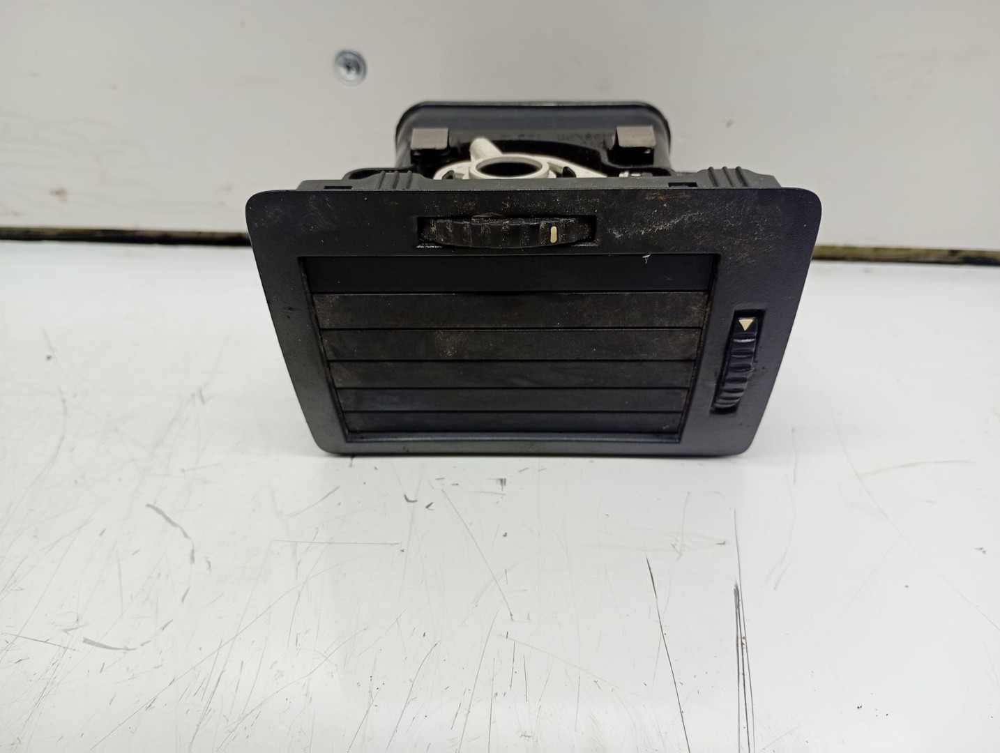 Grila ventilatie 6Y0819702 Skoda Fabia 6Y (1999 - 2004)