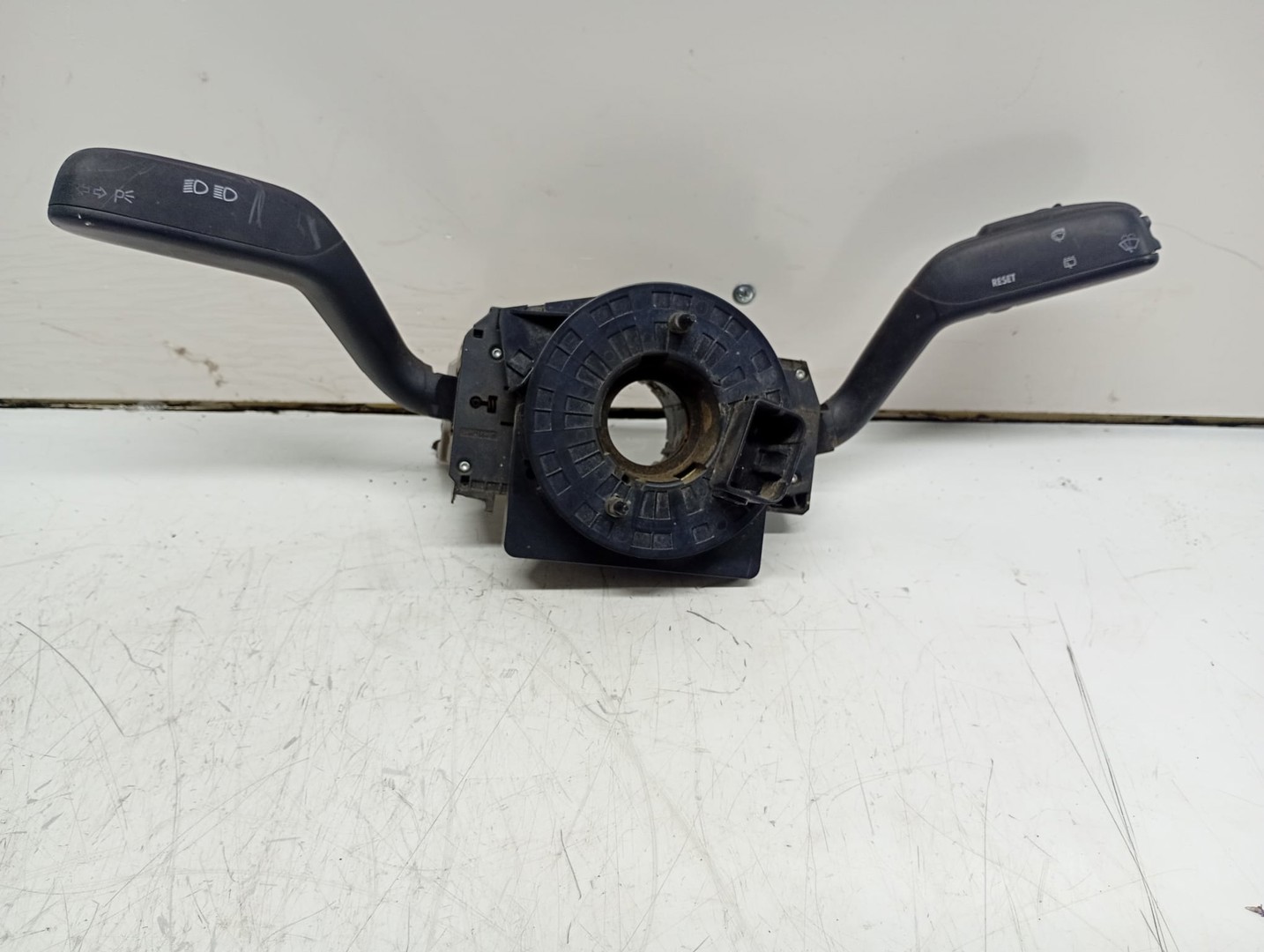 Ansamblu manete spira volan 7H0953503BL Skoda Fabia 5J (2007 - 2010)