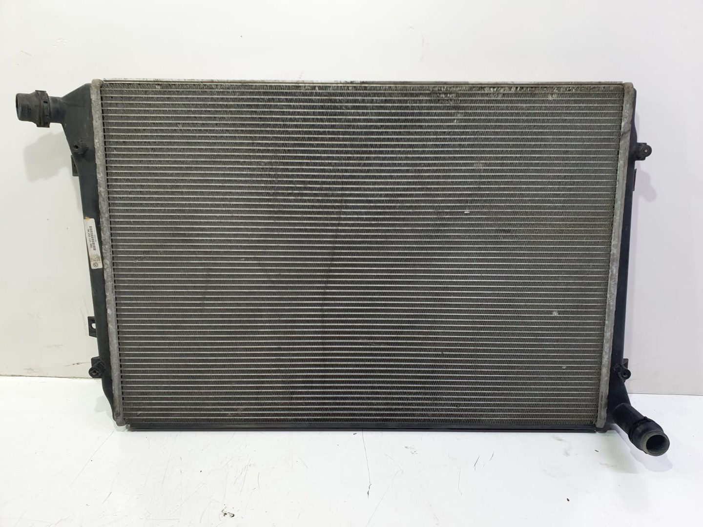 Radiator apa 1k0121251BL Volkswagen Passat B6 (2005 - 2010)