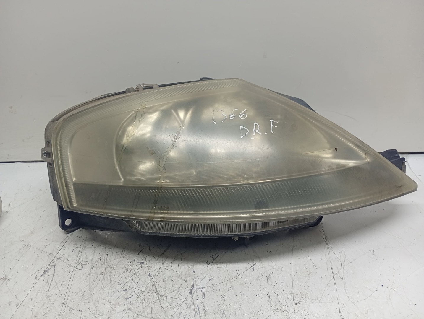 Far dreapta 9647214180 Citroen C3 1 (2002 - 2010)