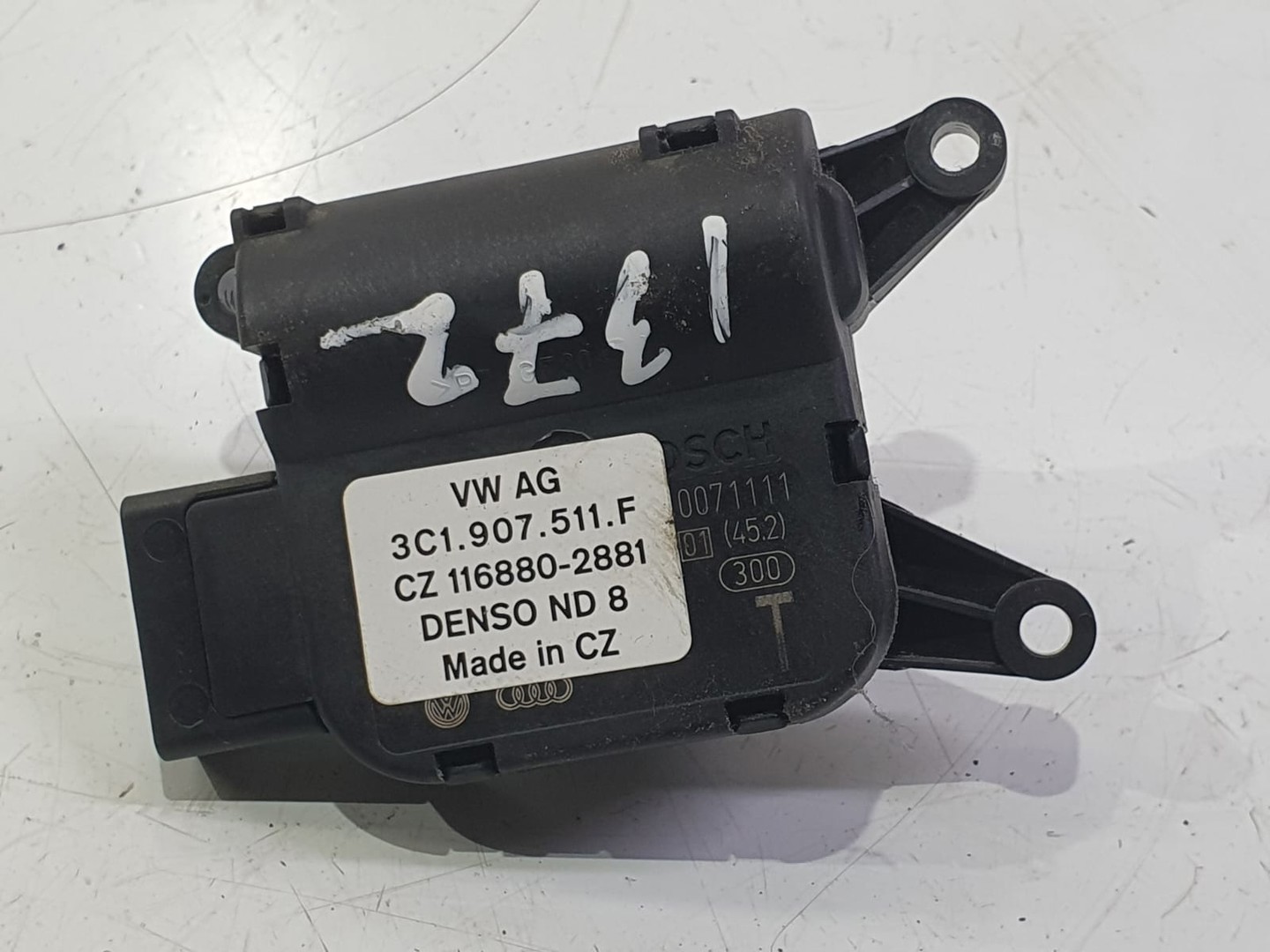 Motoras clapeta mixaj aer 3c1907511f Volkswagen Golf 6 (2008 - 2015)