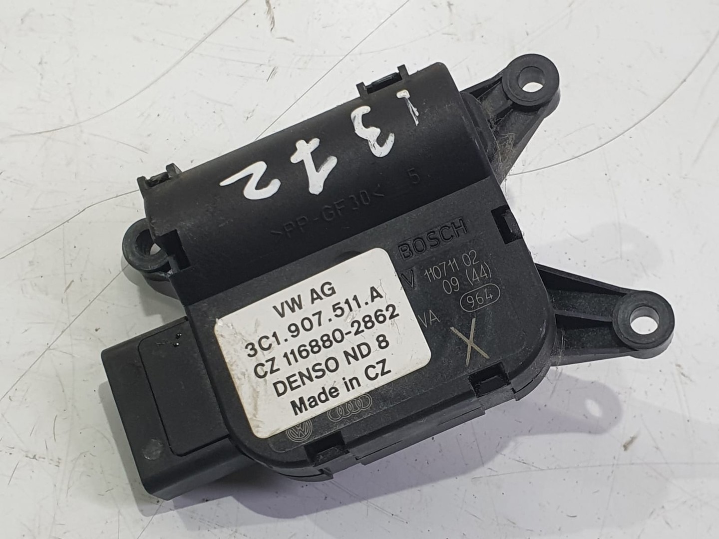 Motoras clapeta mixaj aer 3c1907511a Volkswagen Golf 6 (2008 - 2015)
