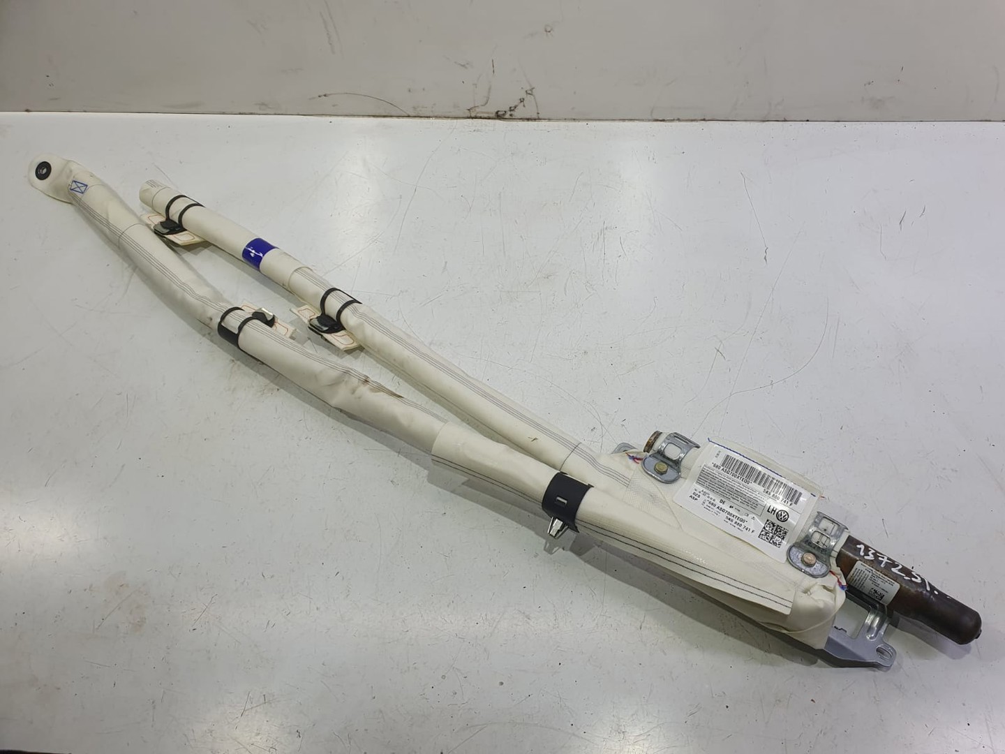 Airbag cortina stanga 5k6880741f Volkswagen Golf 6 (2008 - 2015)