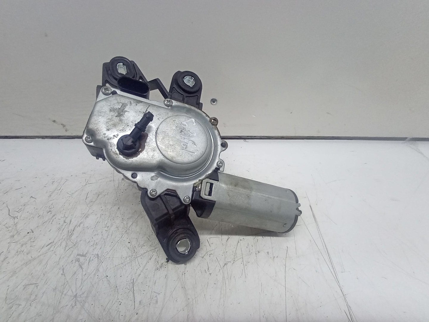 Motoras stergator parbriz Volkswagen Passat B6 (2005 - 2010)