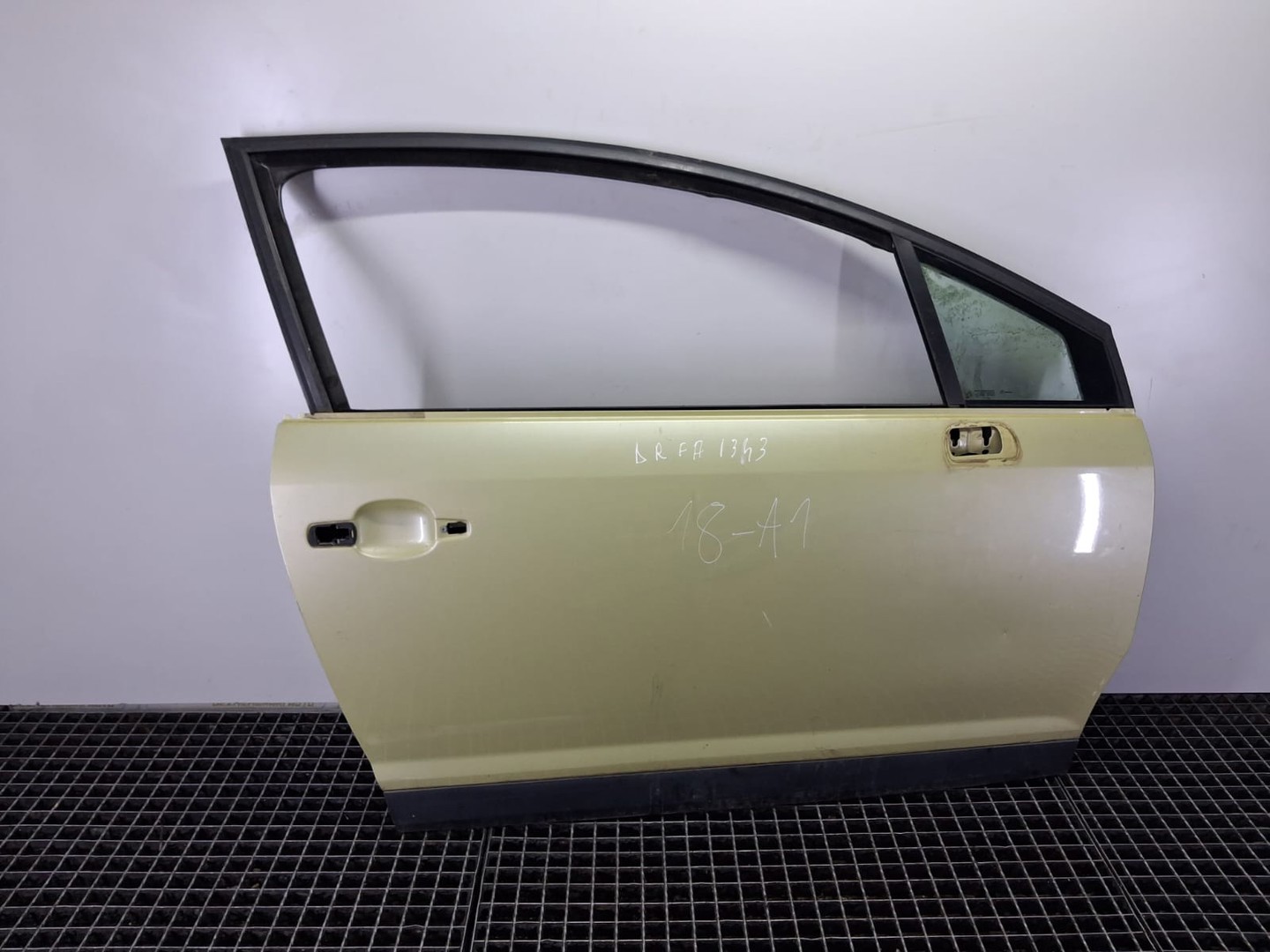 Usa dreapta fata Citroen C4 1 (2004 - 2008)