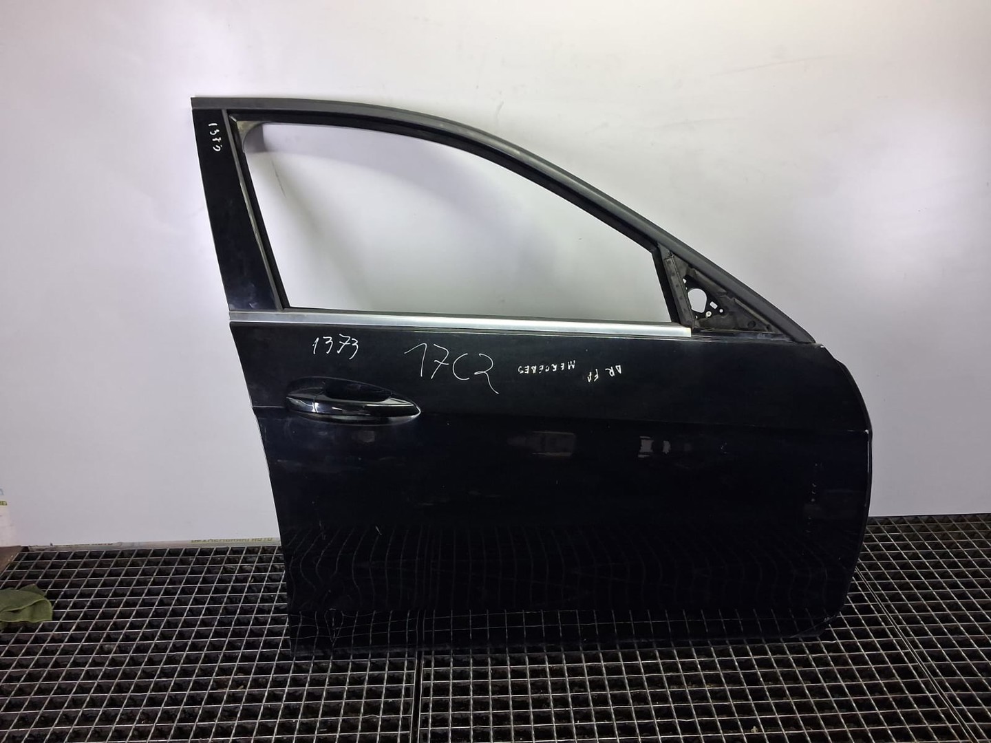 Usa dreapta fata Mercedes Benz E-Class W212 (2009 - 2013)