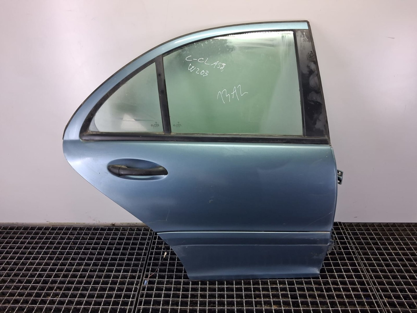 Usa dreapta spate Mercedes Benz C-Class W203 (2000 - 2004)