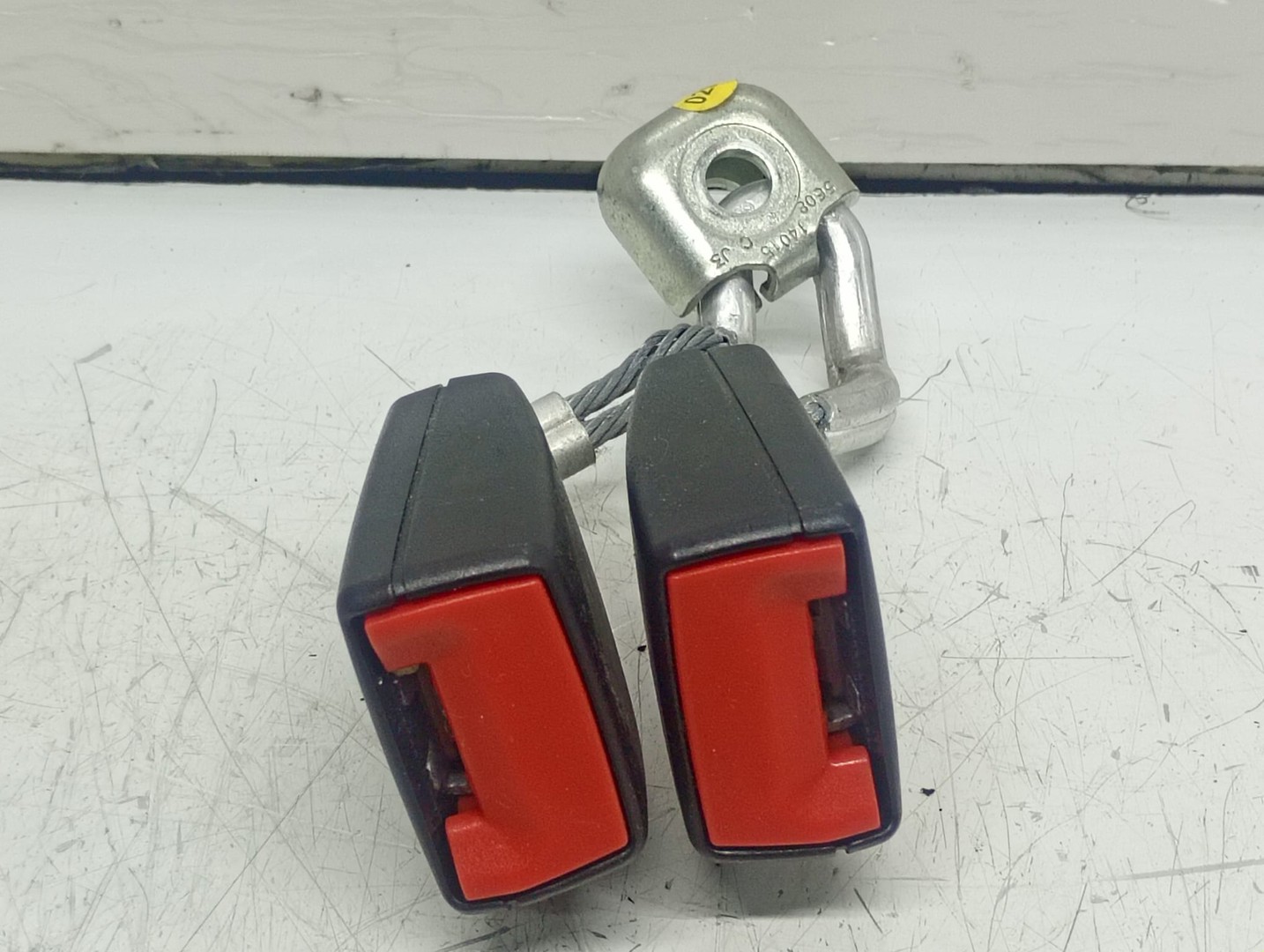 Pretensioner 1K0857739 Volkswagen Golf 6 (2008 - 2015)