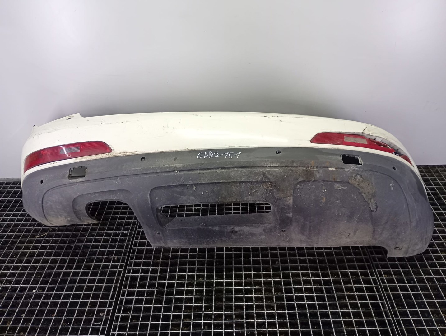 Bara spate Audi Q3 8U (2011 - 2014)