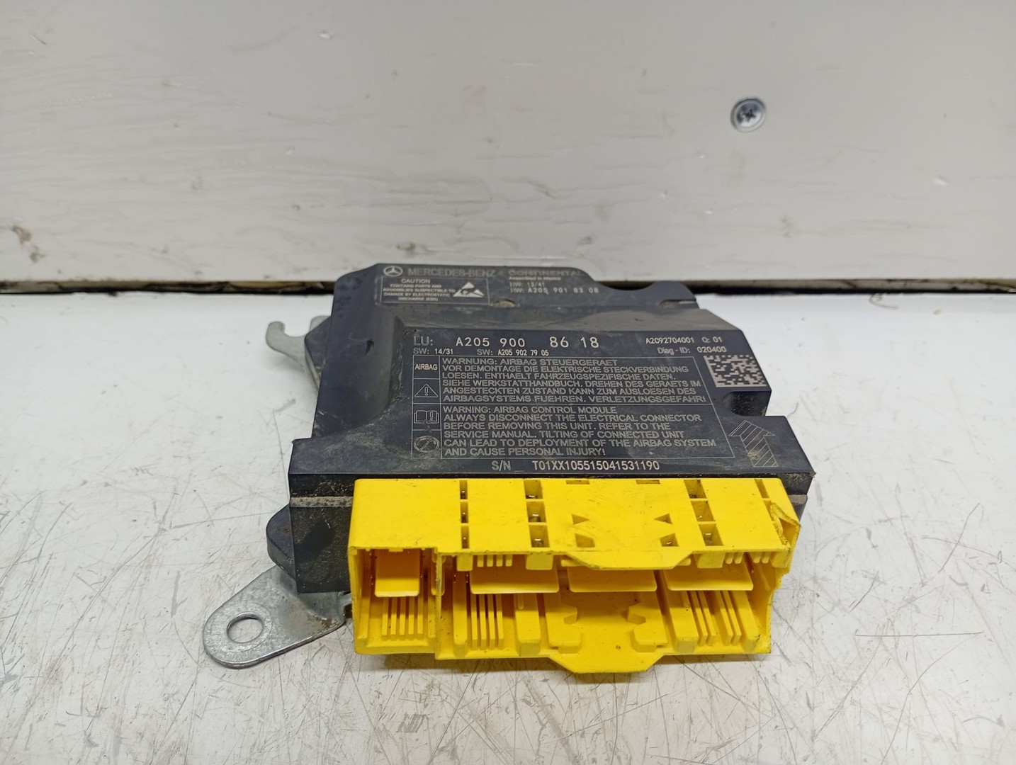 Calculator airbag A2059008618 Mercedes Benz C-Class W205/S205/C205 (2014 - 2018)