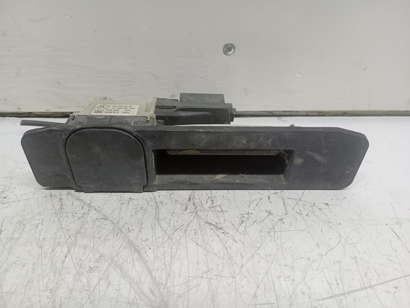 Maner deschidere haion A1667600993 Mercedes Benz C-Class W205/S205/C205 (2014 - 2018)