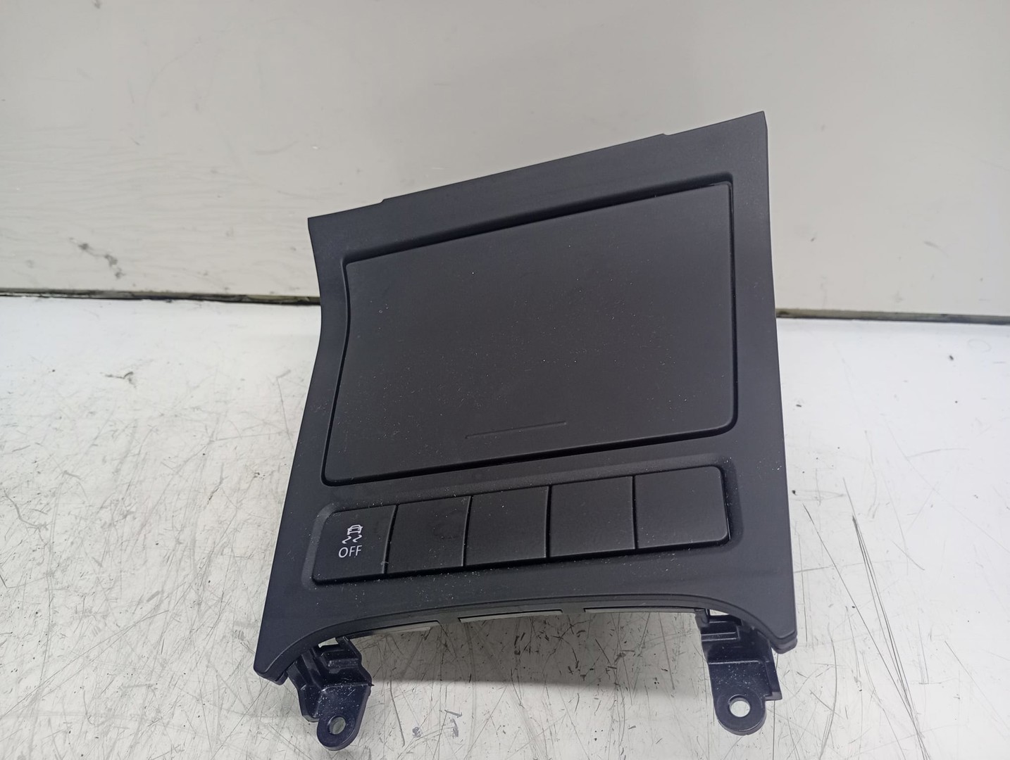 Spatiu Depozitare 5K0857961A Volkswagen Golf 6 (2008 - 2015)