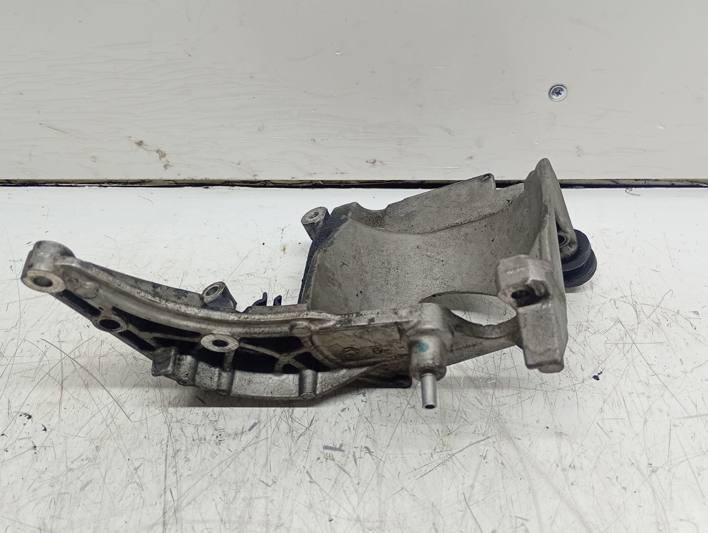Suport carcasa filtru 9672309580 Peugeot 508 1 (facelift) (2014 - 2020)