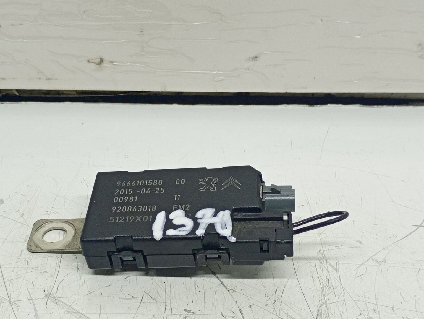Amplificator antena 9666101580 Peugeot 508 1 (facelift) (2014 - 2020)