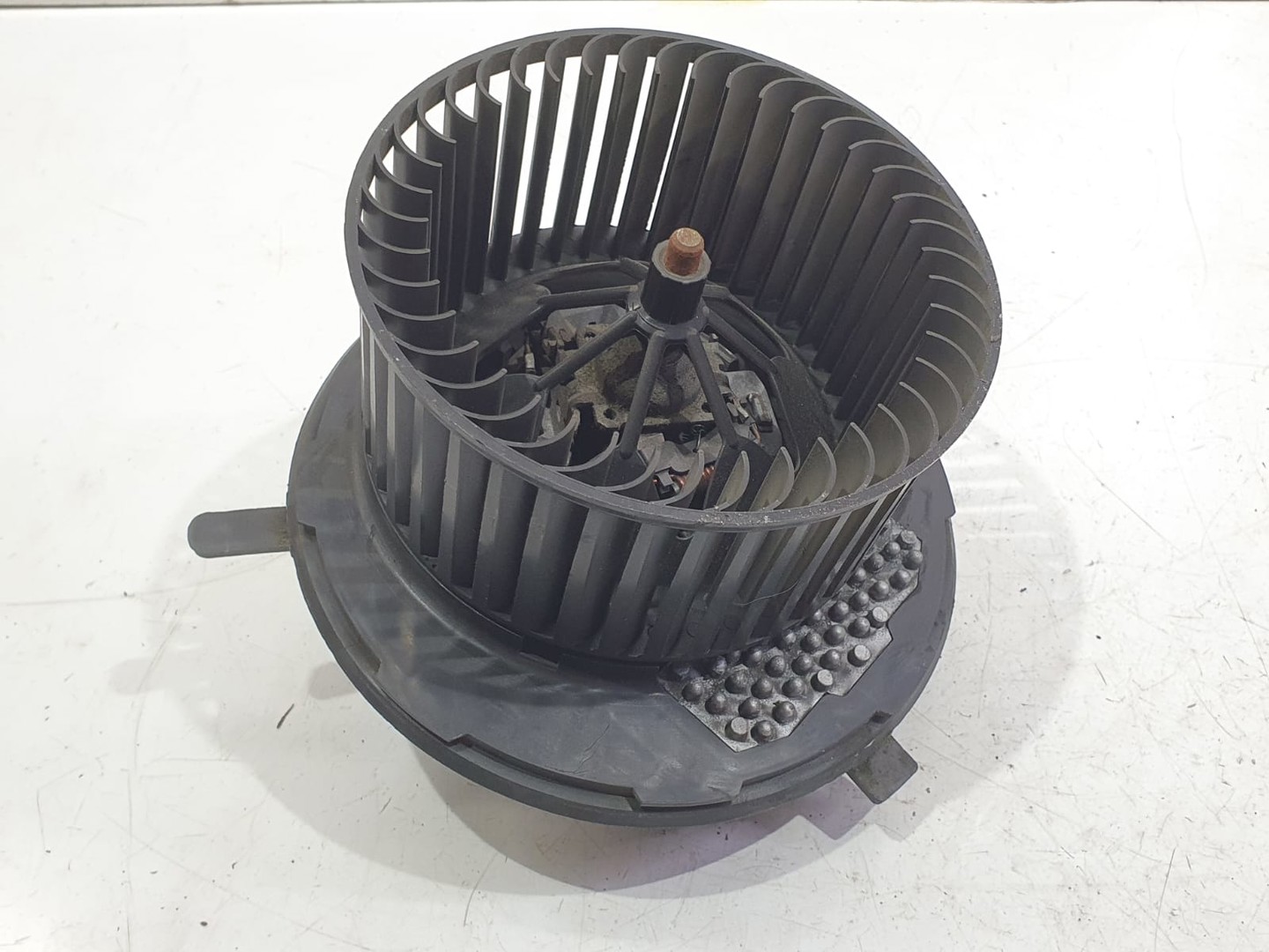 Motoras aeroterma 3c1820015q Volkswagen Golf 6 (2008 - 2015)