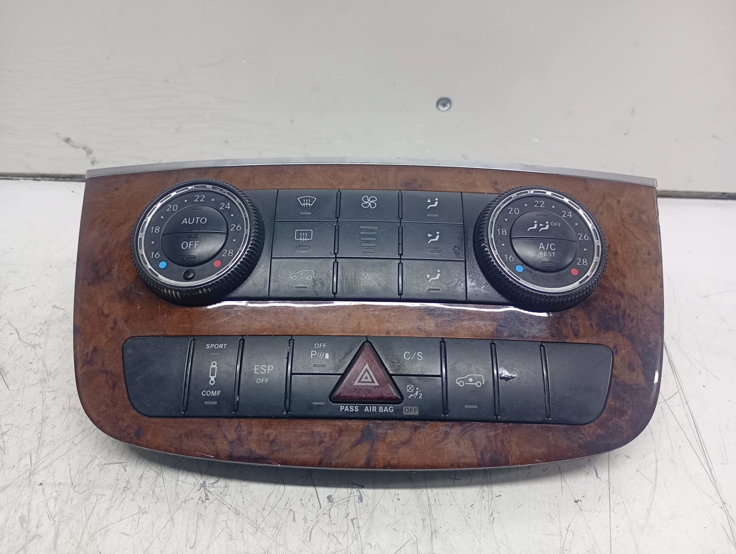Panou clima ac A2518207989 Mercedes Benz R-Class W251 (2005 - 2010)