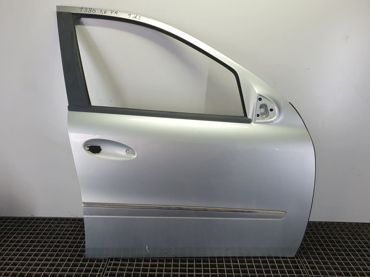 Usa dreapta fata Mercedes Benz ML W164 (2005 - 2008)