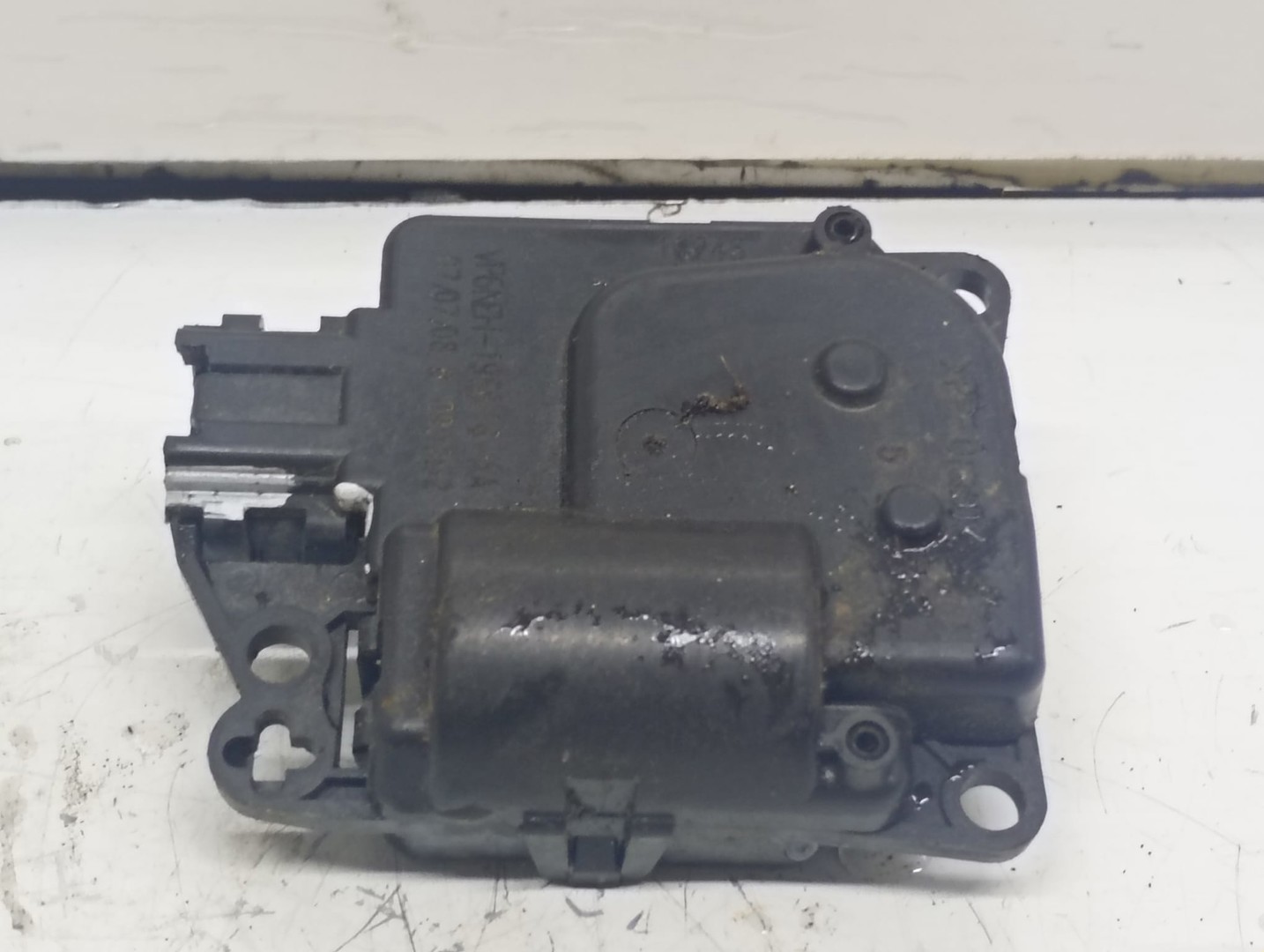 Motoras clapeta mixaj aer vp6neh-19e616-aa Nissan Navara D40 (2005 - 2010)