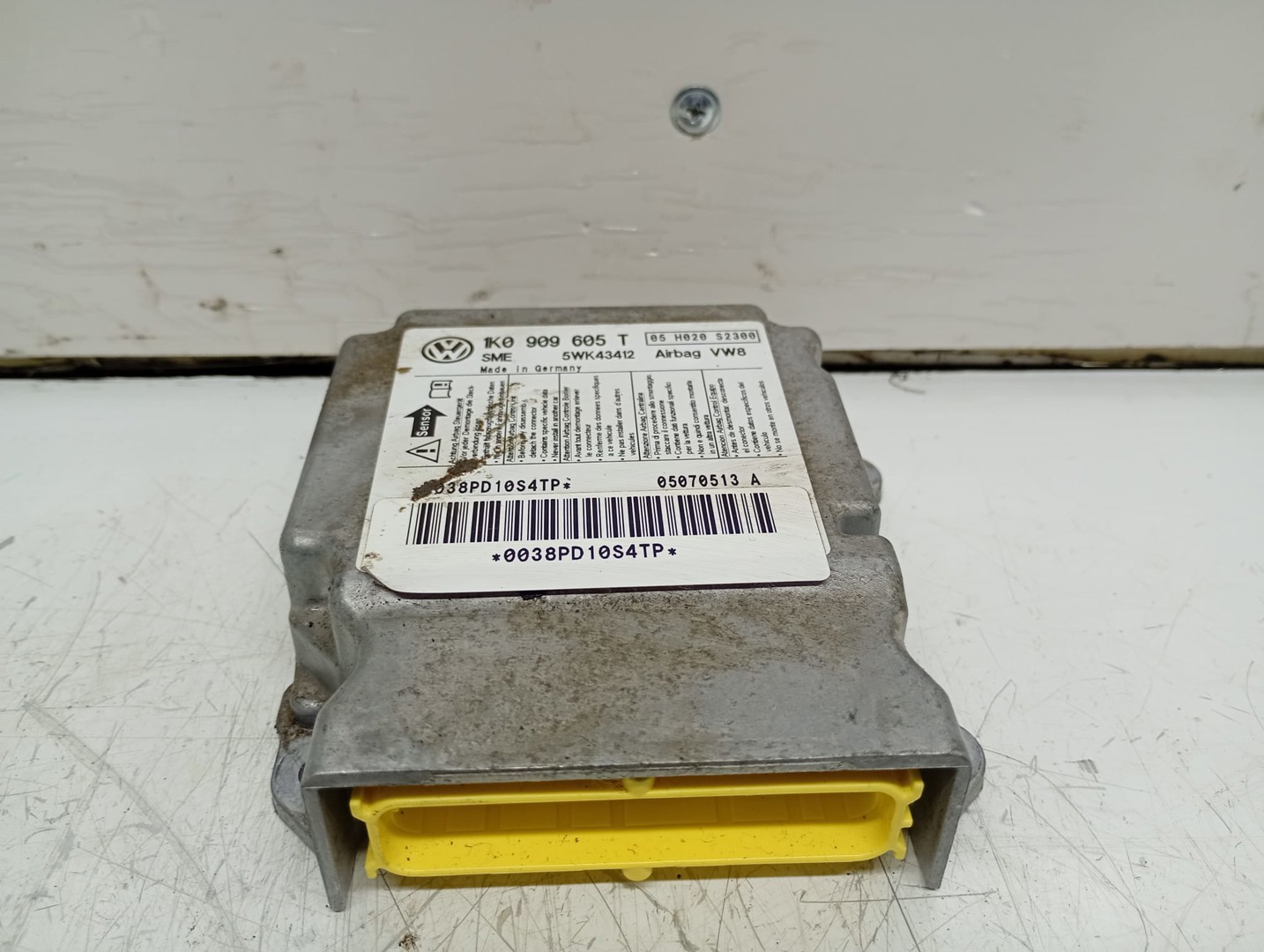 Calculator airbag 1k0909605T Volkswagen Golf 5 (2003 - 2009)