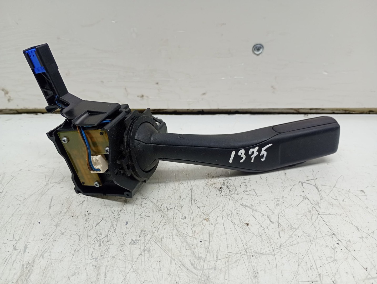 Maneta stergatoare 1K0953519 Volkswagen Golf 5 (2003 - 2009)