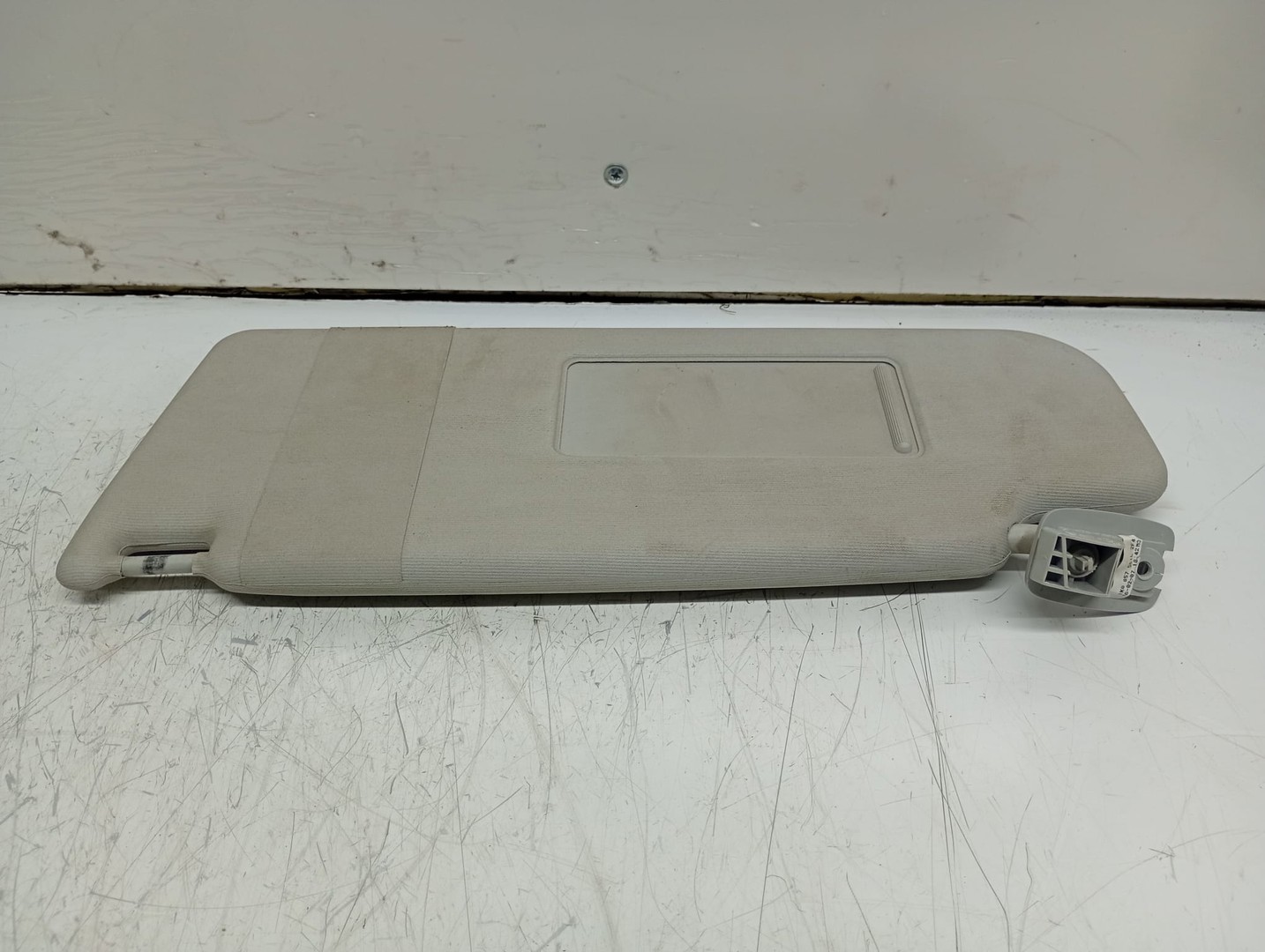 Parasolar stanga 1K0857551L Volkswagen Golf 5 (2003 - 2009)
