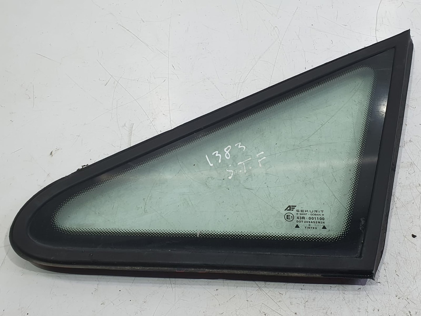 Geam fix stanga fata Volkswagen Sharan 1 (facelift) (2000 - 2003)