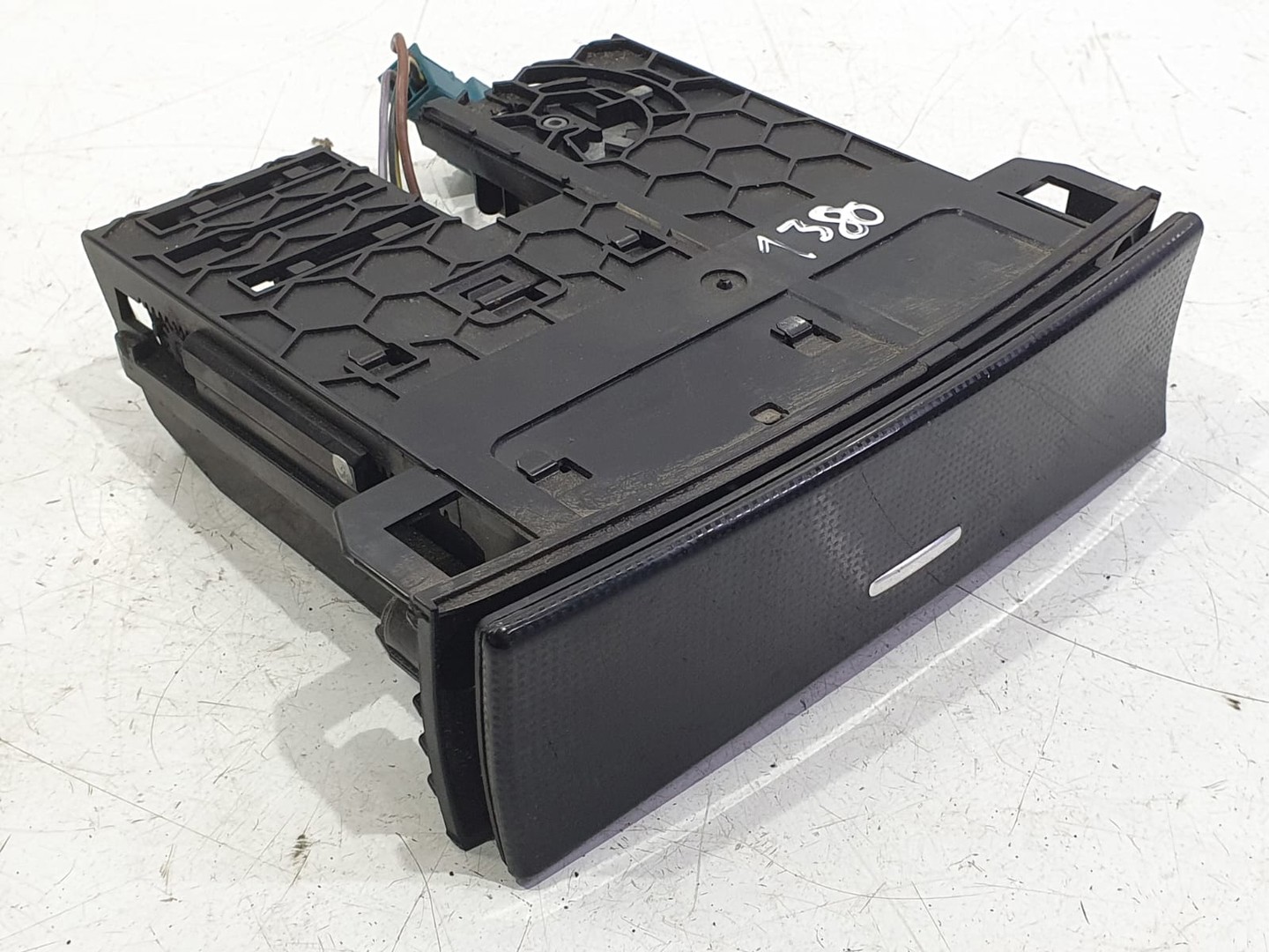 Scrumiera a1648100130 Mercedes Benz ML W164 (2005 - 2008)