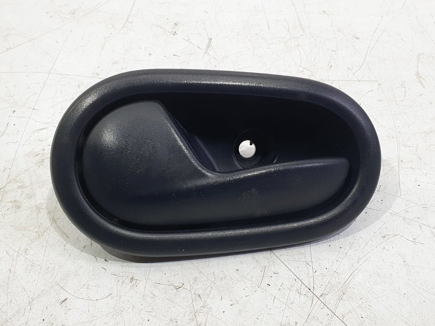 Maner interior stanga fata 806717698r Dacia Logan 2 (2013 - 2016)