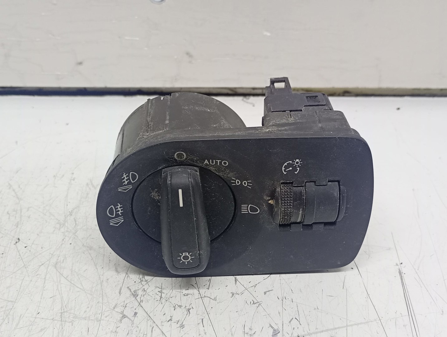 Bloc lumini 8P0919093 Audi Q3 8U (2011 - 2014)