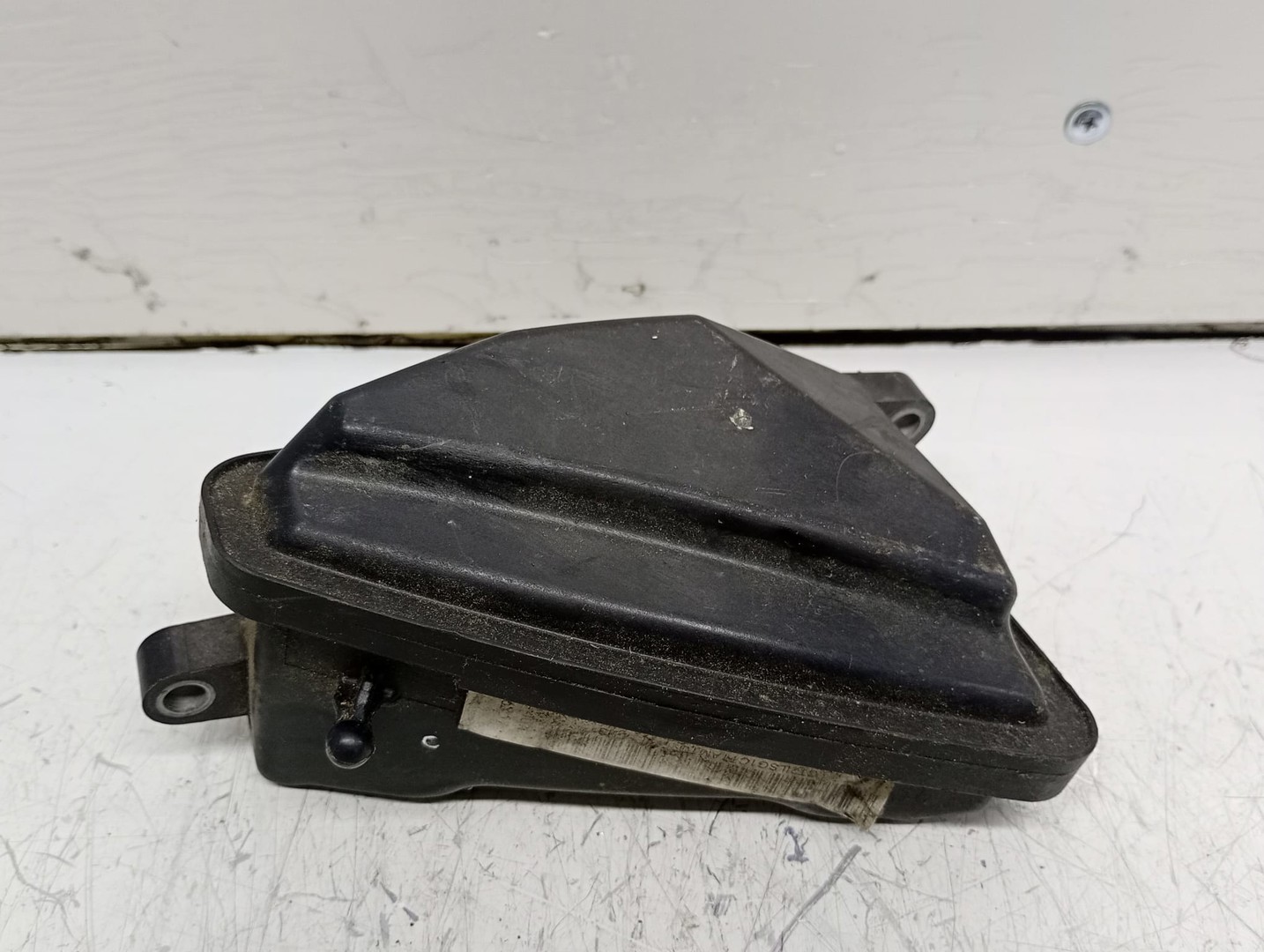 Filtru rezonator A6421400087 Mercedes Benz ML W164 (2005 - 2008)