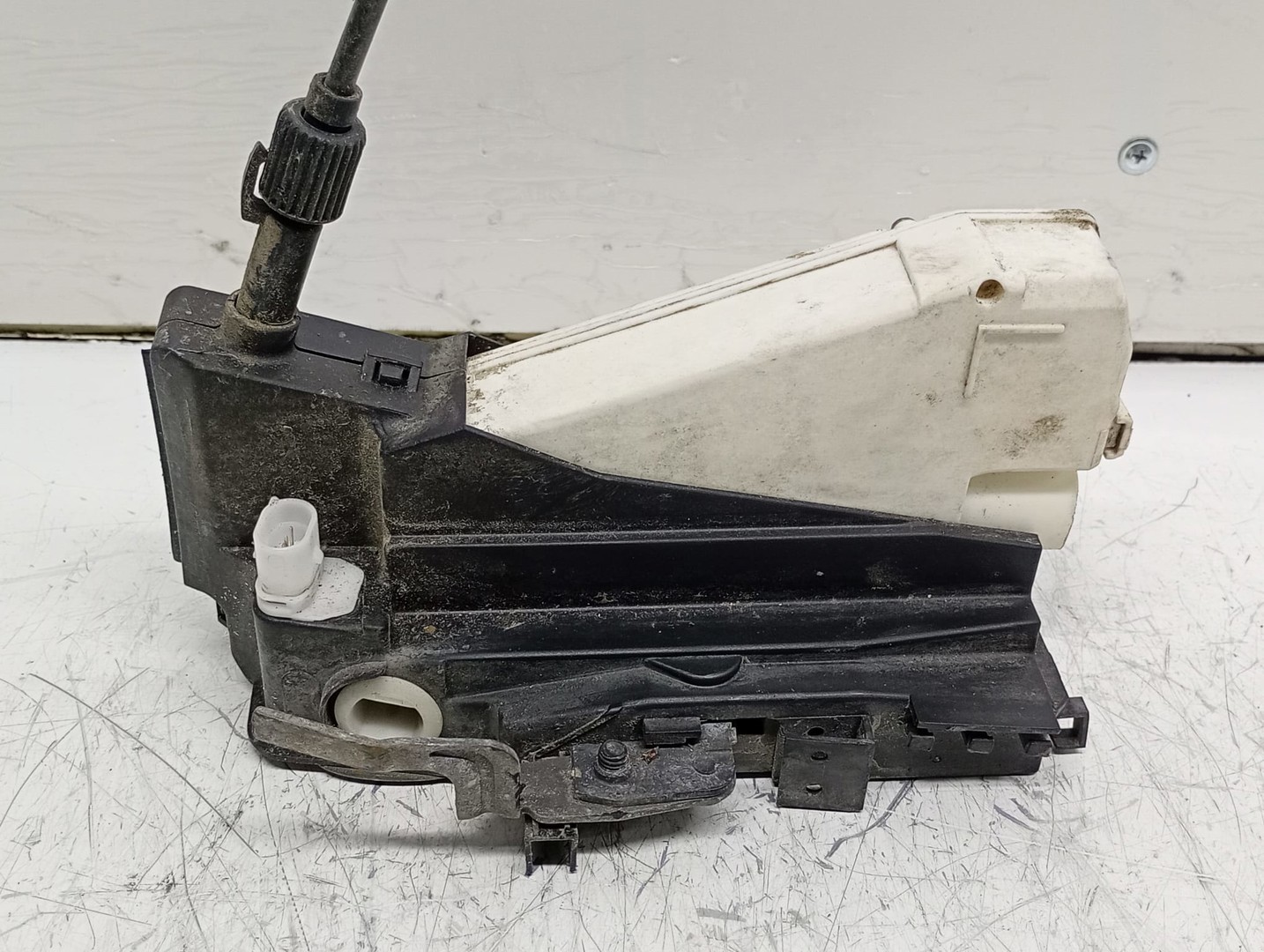 Broasca dreapta fata 93BG220A20 Volkswagen Sharan 1 (facelift) (2000 - 2003)