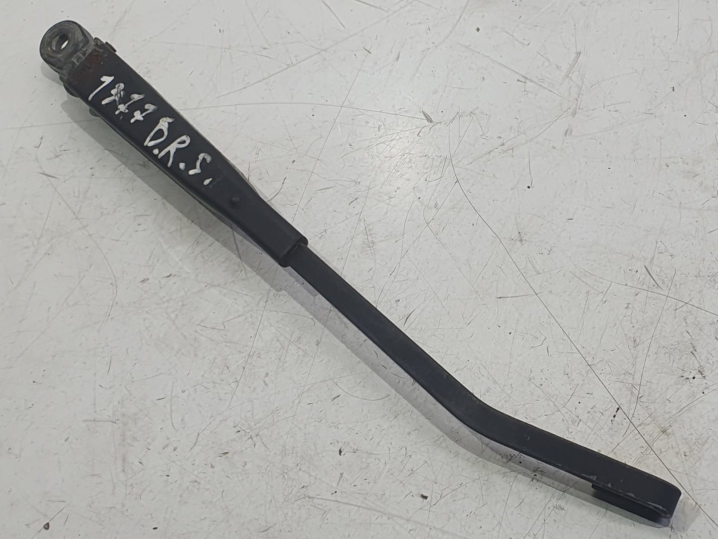 Brat stergator parbriz dreapta 09225631 Opel Combo C (2001 - 2005)