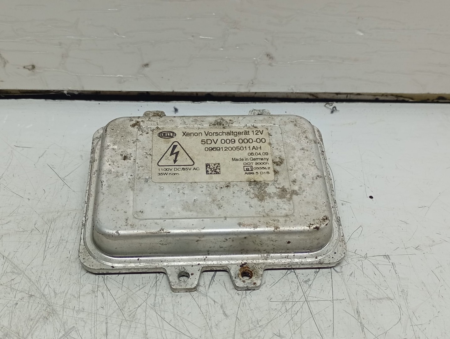 Balast xenon 5DV009000-00 Skoda Superb 2 (2008 - 2013)