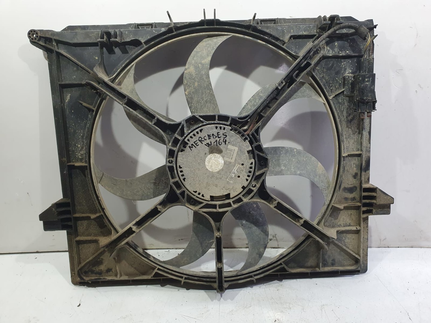Electroventilator gmv 6726010002 Mercedes Benz R-Class W251 (2005 - 2010)