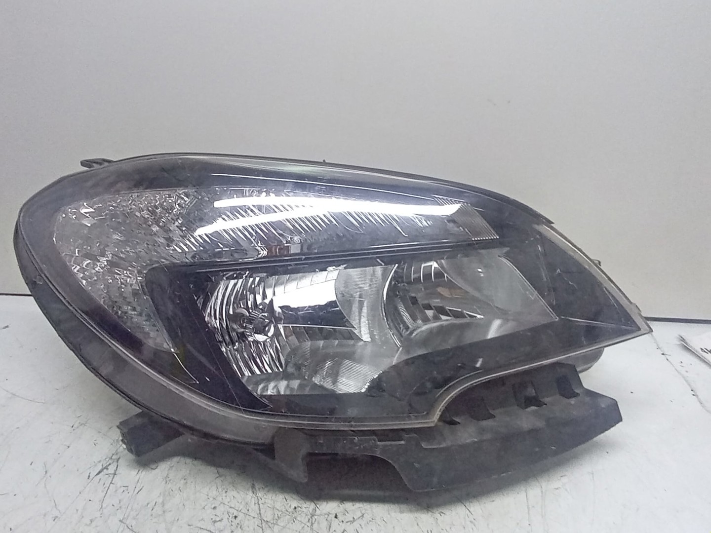 Far dreapta 42344331 Opel Mokka 1 (2012 - 2015)